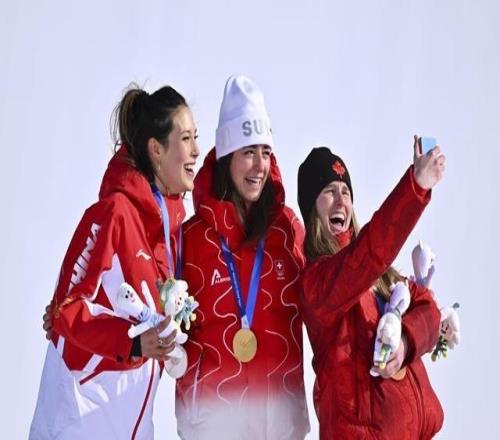 谷爱凌：体育应成为团结的通用语言