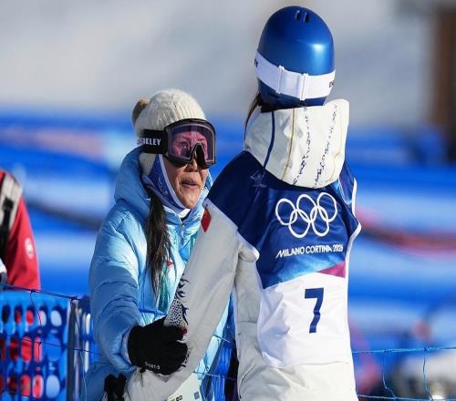 谷爱凌完成首秀晋级坡面障碍决赛，这是她“重生”的重要一步