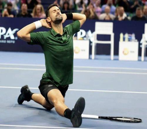 德约再收退赛礼造高端局,前四种子会师澳网半决赛!