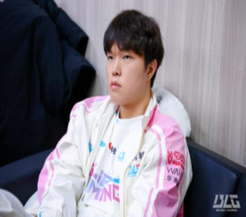 来给ON吸引火力Bin赛后更博：我依然是世一上