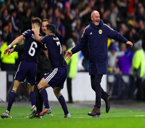 42神剧情命运5次互换补时绝杀FIFA第38掀翻小组第1晋级世界杯