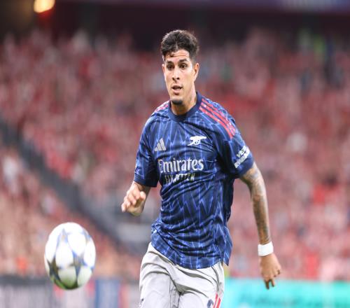 弗兰克无需提醒谁是埃泽因卡皮耶迅速融入球队如鱼得水_英超直播免费