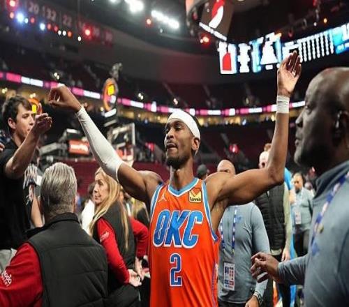 亚历山大连续93场得分20+，超张伯伦6364赛季纪录独占历史第2