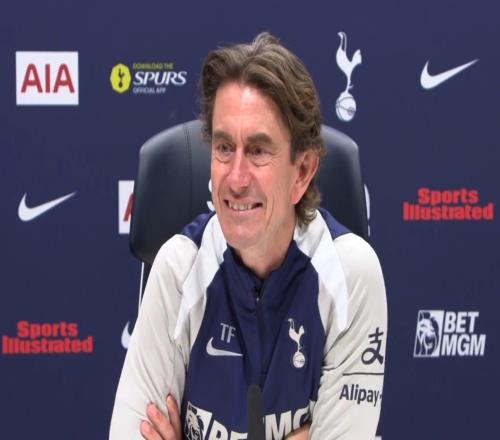 弗兰克：教练们平时也会聊足球，我们一起经历着同样的一坨屎