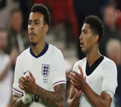 世体：罗杰斯已成明星球员，他将与贝林竞争英格兰队的位置