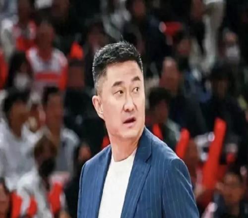 杜锋：球员间默契程度还是不够，希望之后大家熟悉彼此的节奏