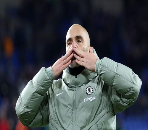 TA：尽管外界猜测不断，但蓝军内部对马雷斯卡的处境保持淡定