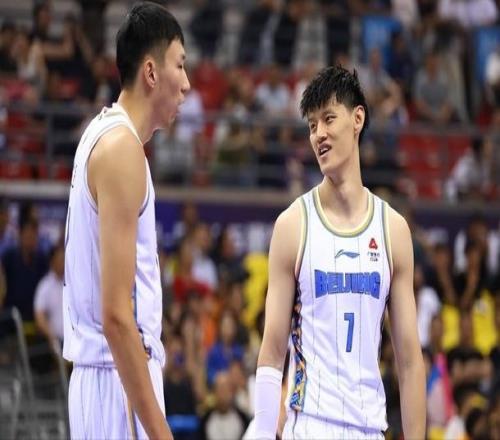 北京首钢官宣曾凡博回归！3年B类合同，多方辟谣千万年薪