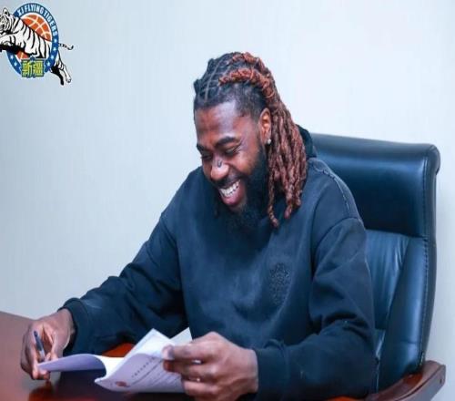 官方：新疆广汇俱乐部签下凯文哈里斯，新赛季将身披00号球衣