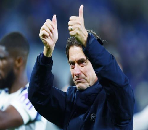 弗兰克解读西蒙斯红牌改判背后的疑惑罗梅罗的行动无需再受警告_英超直播