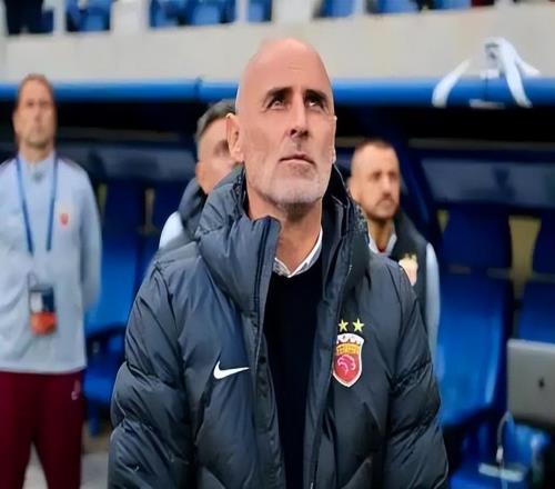 上港大牌助教离开俱乐部，已官宣执教浙江队，未来将带队踢中超