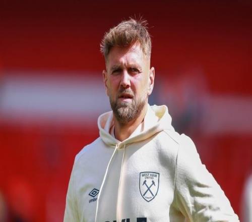 一日意甲动向：米兰新9号正式加入圣西罗，国米买邓弗里斯接班人