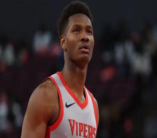 各方面的能力都被低估了！火箭二队内线支柱值得更多的球权