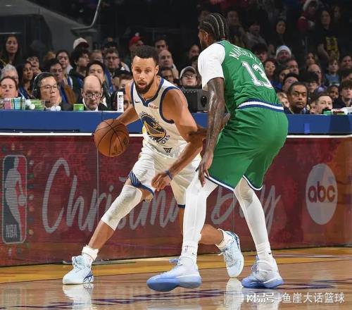 勇士赢球还存隐患，库里错误明显！状元创两纪录，一人没辜负信任