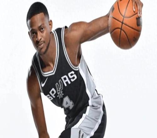 马刺队第二支柱福克斯独得29分三斩雷霆，飞狐时代正式到来