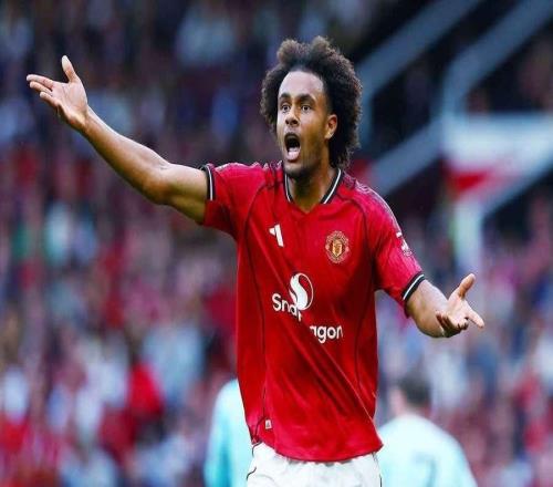 记者：齐尔克泽在等待曼联批准他租借加盟罗马的交易