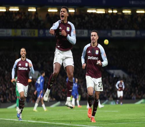 英超综述：阿森纳仍2分领跑黑马逆转切尔西夺11连胜利物浦返前4