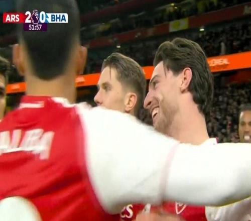 阿森纳12月联赛5场比赛造3次乌龙，英超历史单月第二多