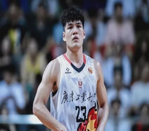 翻屋企！陈国豪，没那么简单...