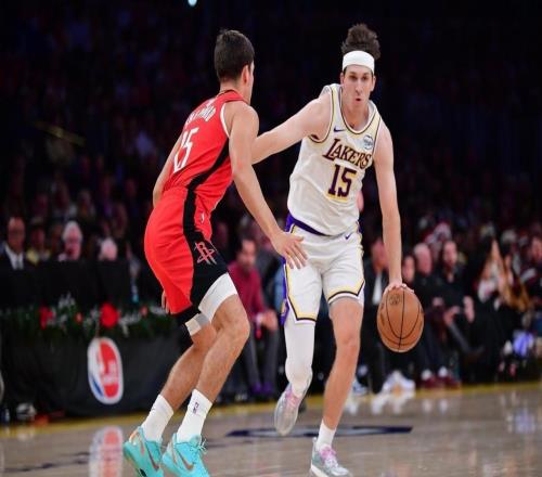 大胜湖人！杜兰特25+8，阿门26+7若练出投篮，火箭能让联盟大结局