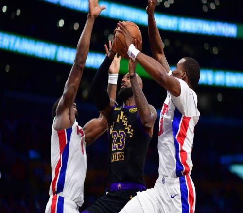 惨败中的惨败，湖人对阵活塞一项数据完美地展现了湖人内线的惨败