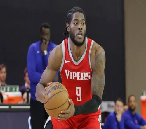 三分命中率还在下滑，火箭二队锋线新秀想要冲击NBA并不容易