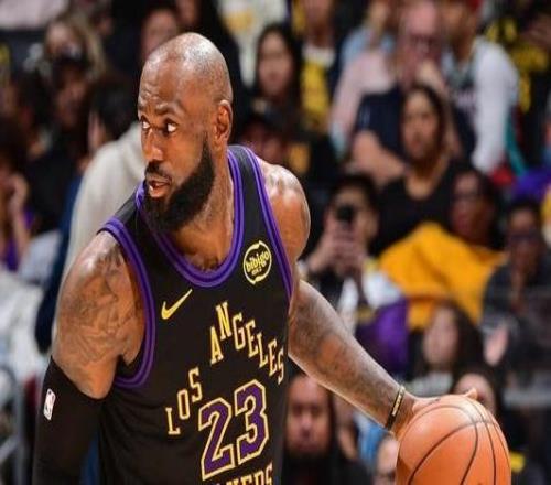 詹姆斯轰下31+9+6！创联盟41岁以上球员单场得分纪录