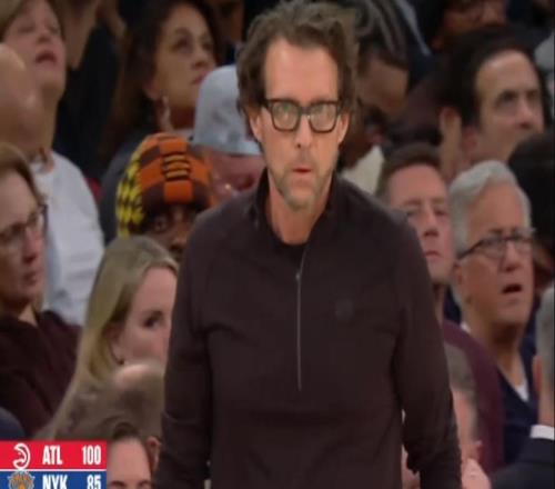 最多落后26分，NBA爆冷，东部第2倒下，三分44中9低迷，仅4人上双