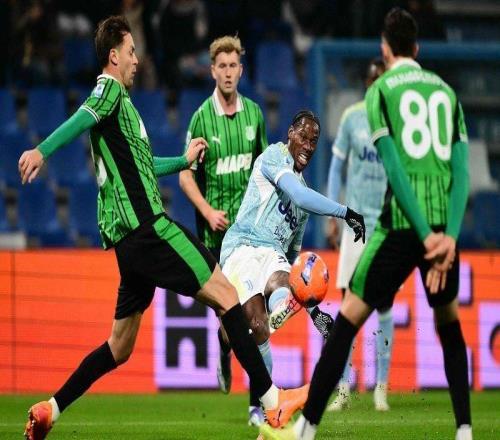 尤文30萨索洛戴维一传一射