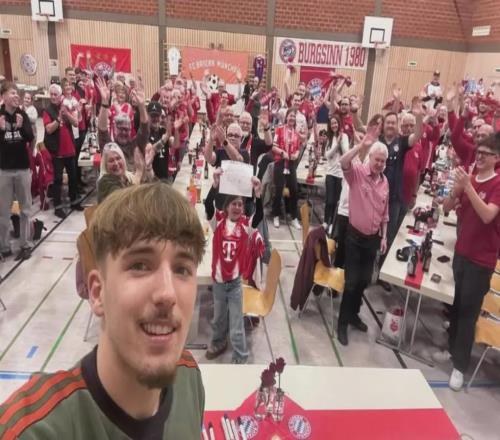 拜仁17岁太子想去皇马！体育总监回应：他已内部道歉