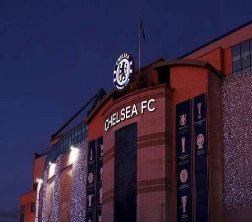 TA：据调查4000名蓝军球迷报告显示，超90%对BlueCo缺乏信心