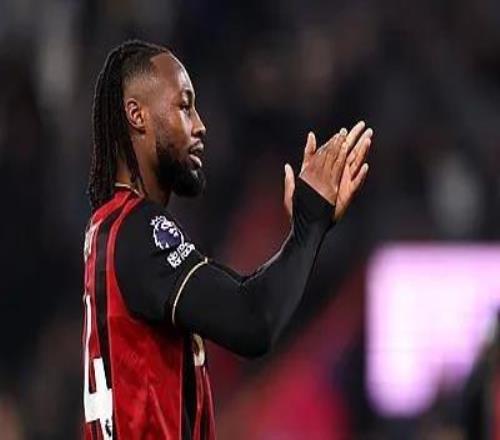 记者：塞门约今日接受曼城体检，将签约五年半