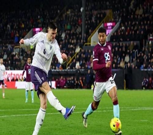 曼联球迷热议：“水货”原来并不弱，是阿莫林妨碍了他爆发