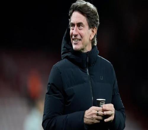 记者：弗兰克的情况不容乐观，他在热刺的生涯可能快到尽头