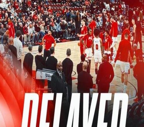 公牛主场对热火一战因球场有大量水渍而延后，目前已延迟1小时