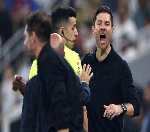 关注阿隆索的“帅位保卫战”，成了维尼修斯pk西蒙尼3.0