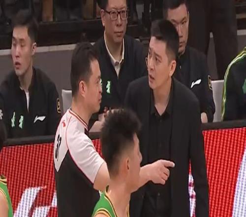 输不起吗辽宁队输球又输人