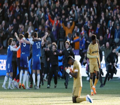 麦克斯菲尔德老板谈击败水晶宫：我将带全队去伊维萨岛度假