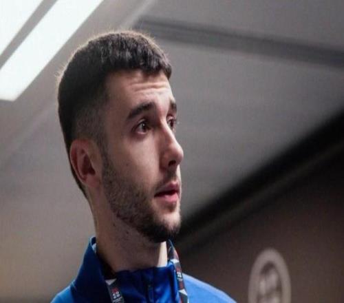 霍安迎国家德比首秀，上一次门将国家德比首秀零封还是26年前