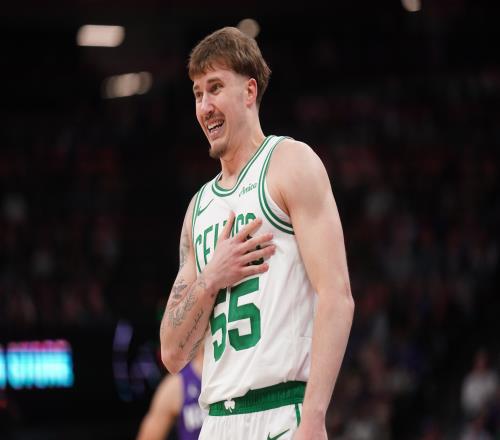 五场比赛四次得分十分！怀特称赞谢尔曼时刻随时待命表现令人赞叹_NBA直播