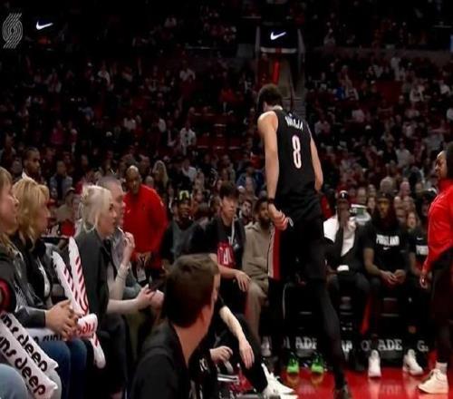 此前40场全勤，阿夫迪亚：我不太担心背伤，只要能走我就上场