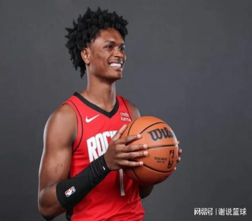 火箭被垫底队双杀，两先发帮对手大忙，威斯布鲁克快意复仇