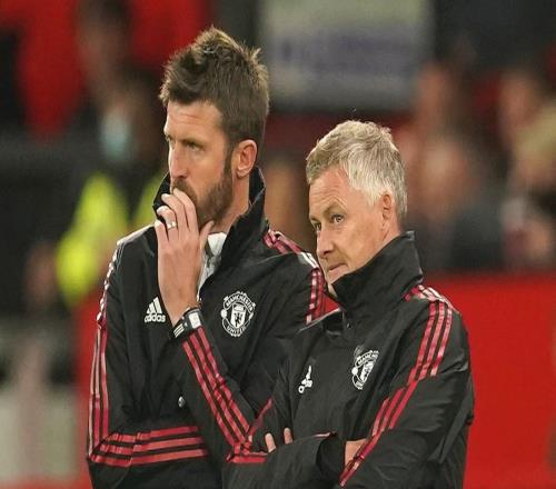 卫报：卡里克在面试后超越索帅成为曼联临时主帅的头号人选