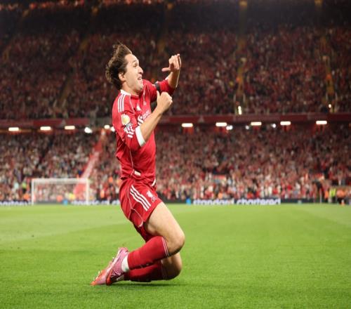 米体报道基耶萨愿意降低年薪以促成回归尤文的转会_意甲直播