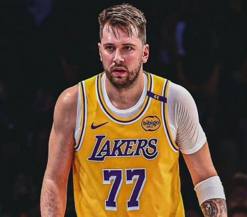 NBA今日里程碑！琼斯生涯之夜，文班亚马500帽，东契奇队史第1