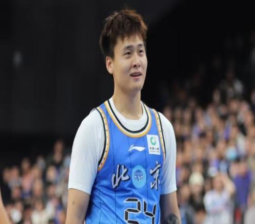 北京首钢队三主力受伤，近9场比赛4胜5负，许利民指导急了