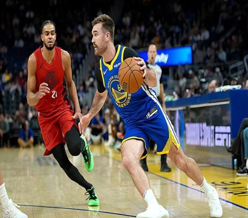 出场时间减少后，勇士替补控卫在进攻端的自信心也是明显下降了