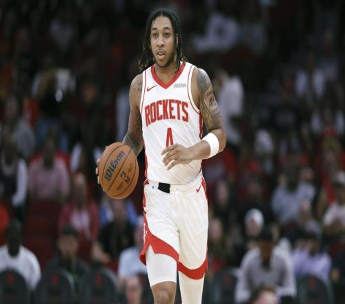 连续4场进轮换！力压霍勒迪，火箭队2阵添控卫，9+7+4新人被冷落