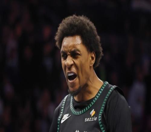 乔治43分3助爵士最终127122逆转战胜森林狼爱德华兹38分