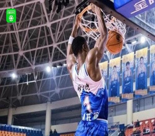 新疆9856大胜送四川18连败，凯文哈里斯19+7+3，纳托尔15分